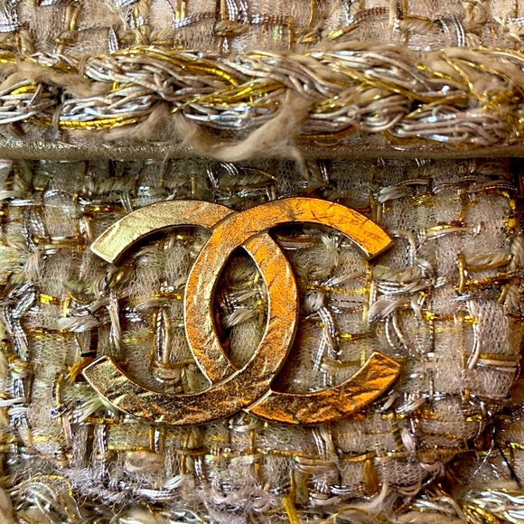CHANEL 💛 Quilted Tweed Metallic Gold Camel Tan Byzantine Rope Chain Handle Bag - Picture 2 of 16